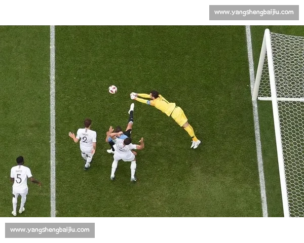 绿茵场上的“绊脚石”！世界杯红牌榜上的那些“不速之客”